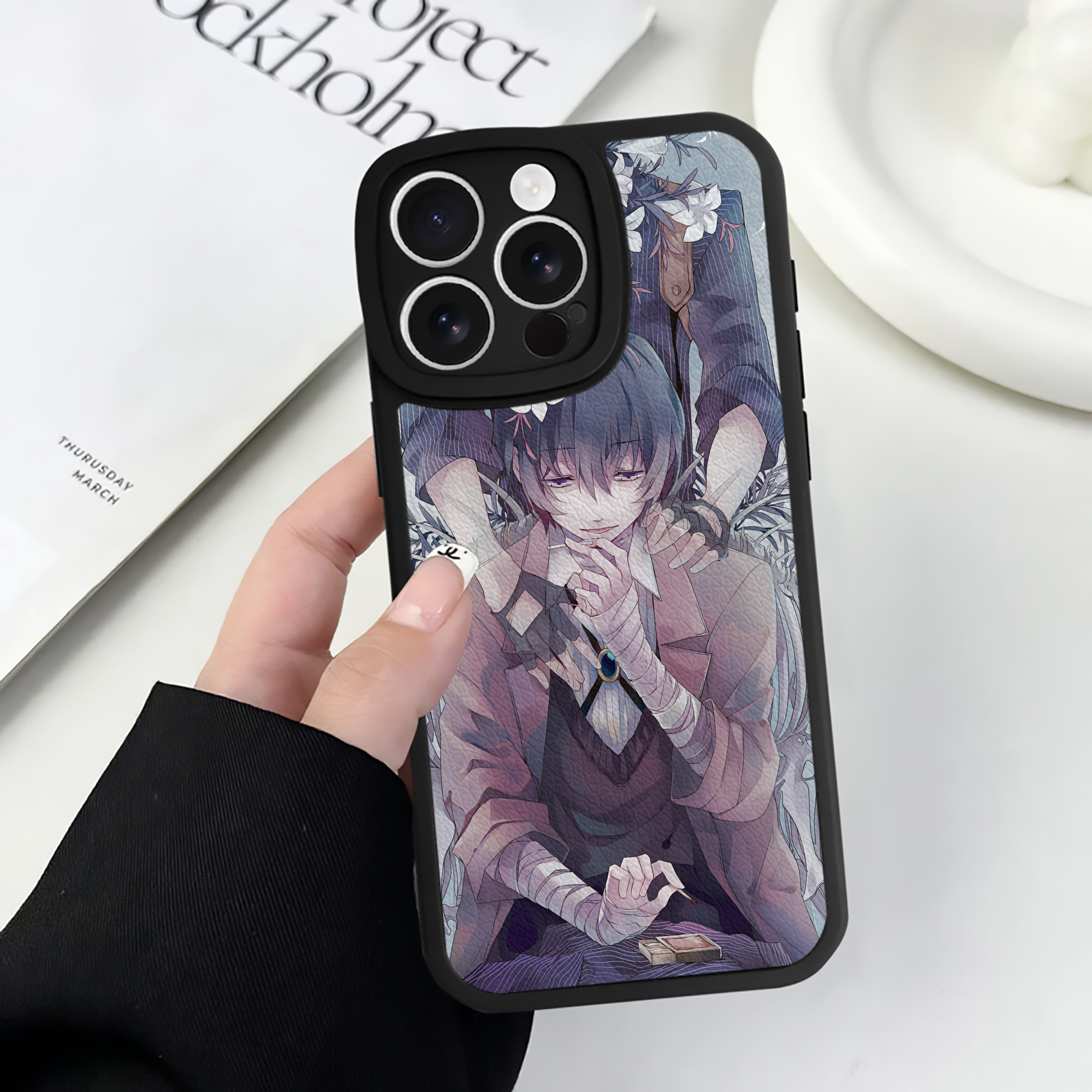 （画像用） 文豪ストレイドッグス Bungo Stray Dogs 【iPhone 16シリーズ対応】シリコンスマホケース（レザー調） 材質：シリコン